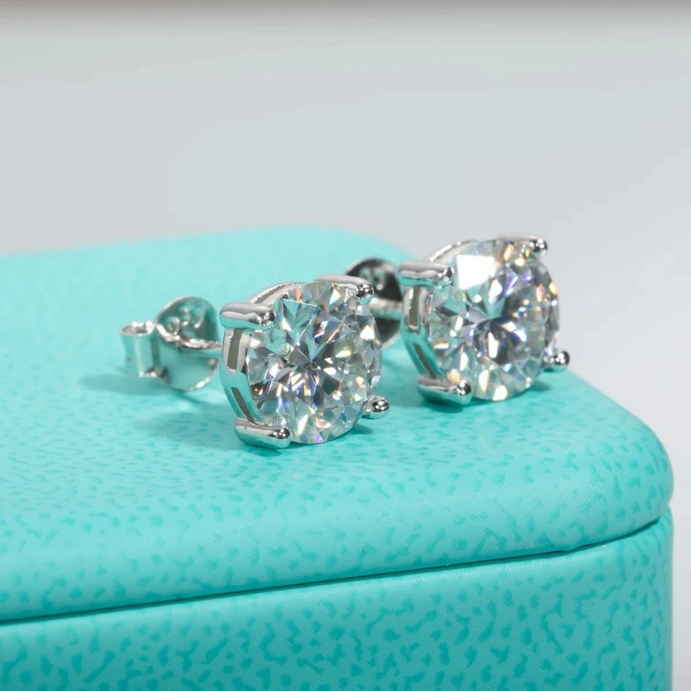 Certified 4ct. t.w. Moissanite Diamond Round Stud Earrings NEW A - Picture 6 of 12